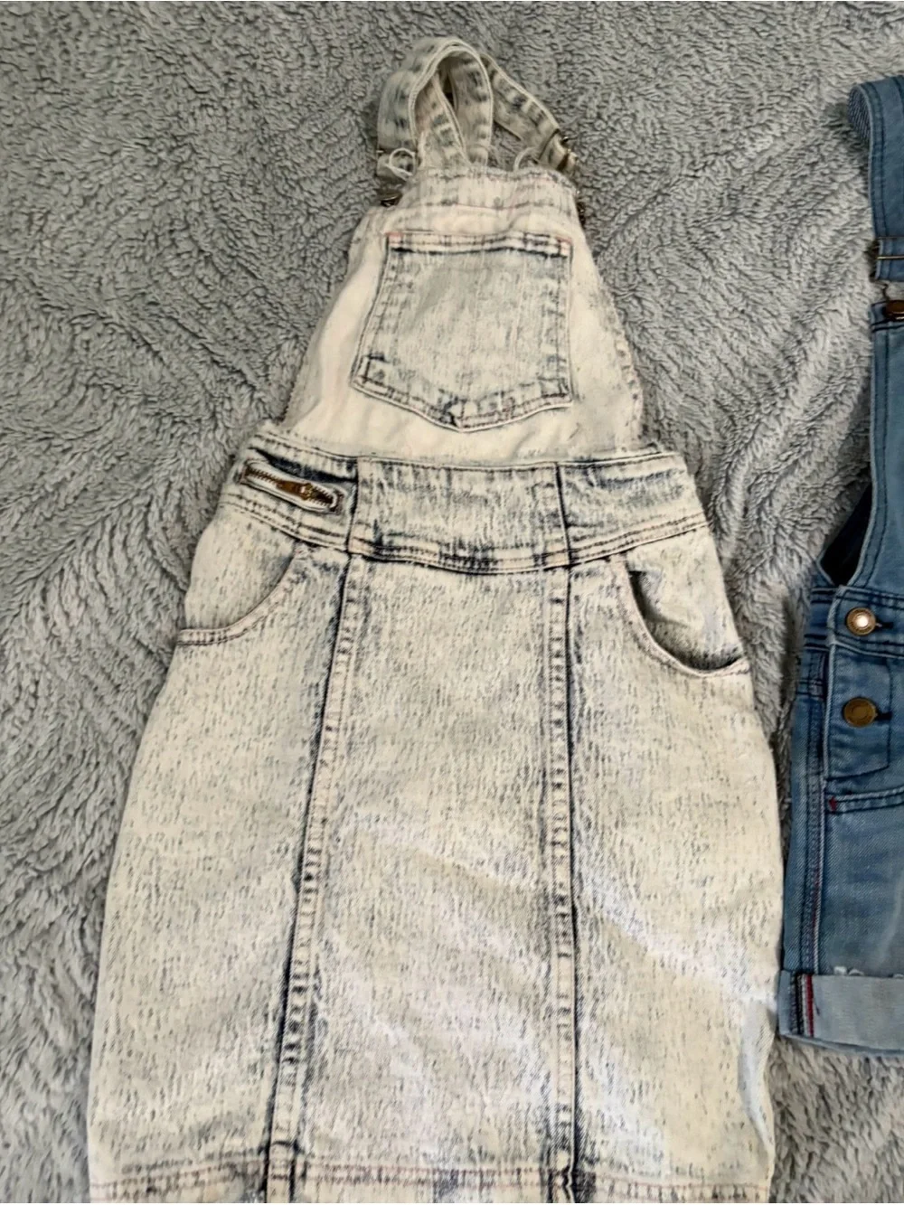 Tommy Hilfiger pair tommy